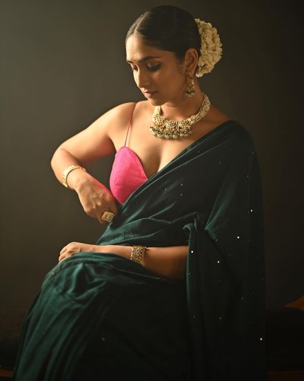 Priyadarshini Indalkar Saree Look