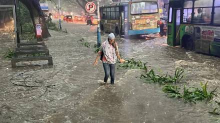 Heavy rain in Pune city