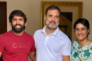 Wrestlers Bajrang Punia and Vinesh Phogat meet Rahul Gandhi