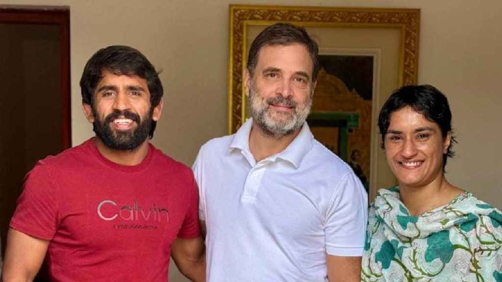 Wrestlers Bajrang Punia and Vinesh Phogat meet Rahul Gandhi