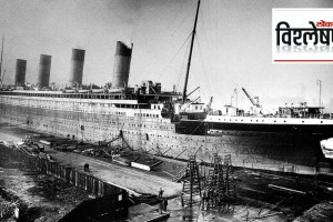 RMS Titanic under construction