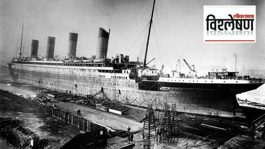 RMS Titanic under construction