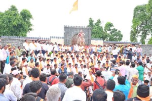 Rajendra Raut protest started in Barshi on reservation issue solhapur