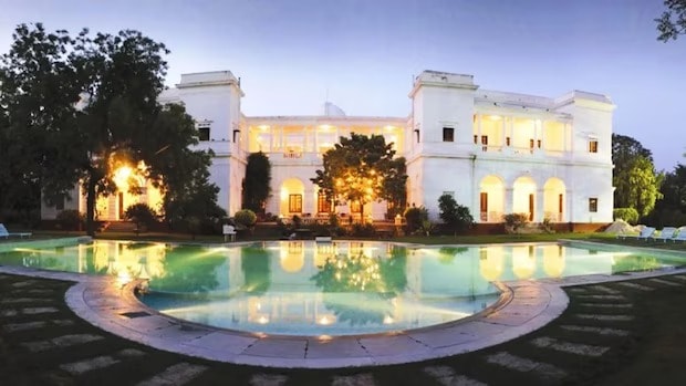 why saif ali khan grandfather built Pataudi Palace