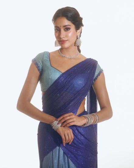 janhvi kapoor saree traditional look