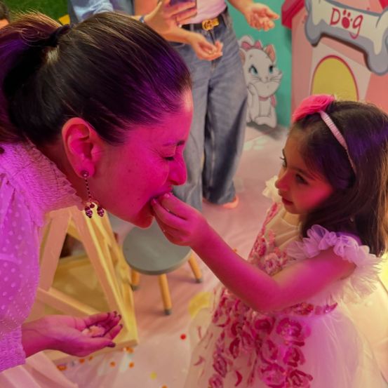 Soha Ali Khan Daughter Inaaya Naumi Happy Birthday