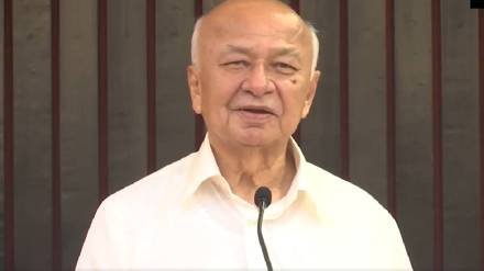 Sushilkumar shinde