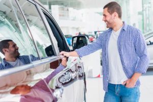 buying a second hand car have advantages or disadvantages