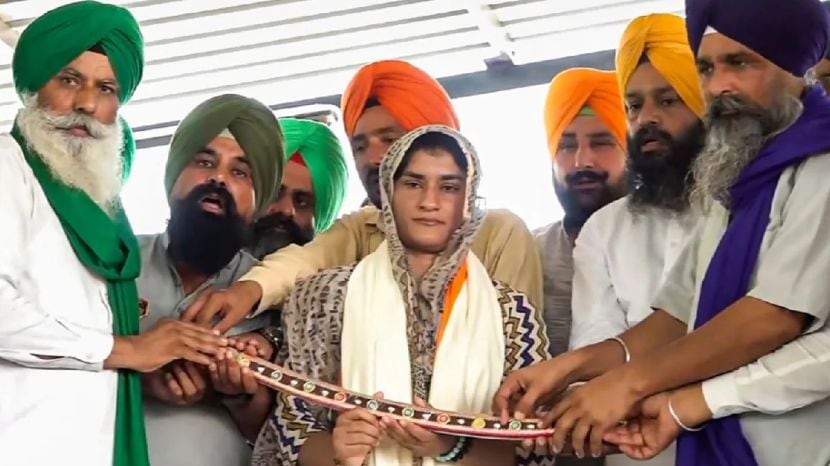 Vinesh Phogat being felicitated at a farmers’ rally