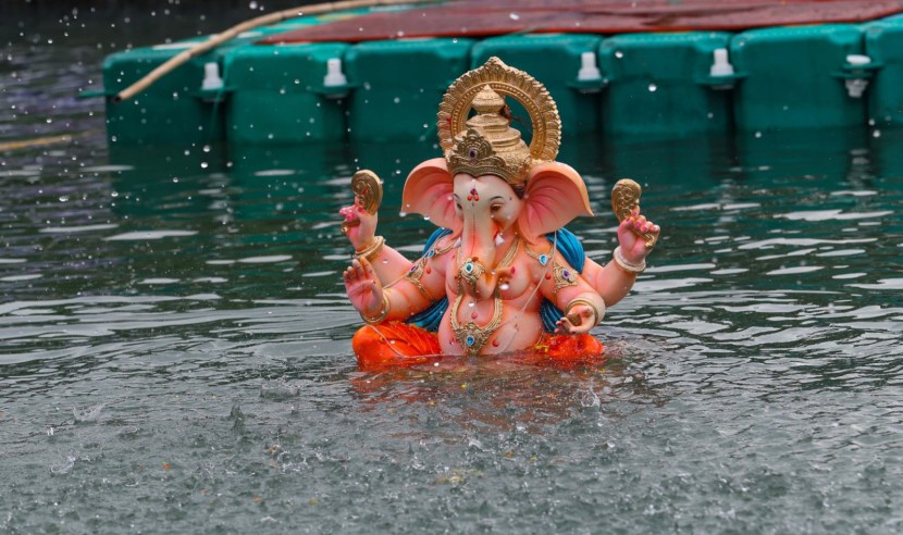 ganpati visarjan photos