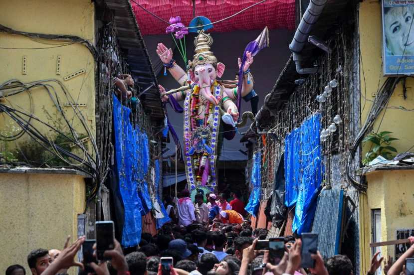 lalbaugcha raja ganesh visarjan photo 2024