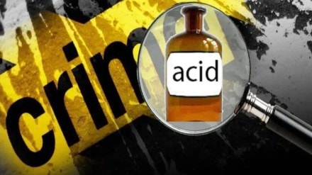 man throws acid on wife face shocking incident in malvani