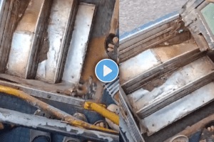 broken footboard on the Udupi to Karkala KSRTC bus how to board the bus Watch Viral Video