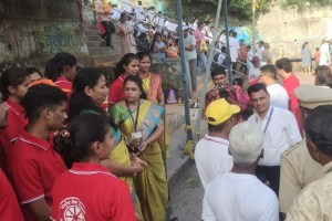 pimpri huge response for ganesh visarjan