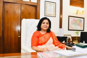 divisional commissioner vijayalaxmi bidari