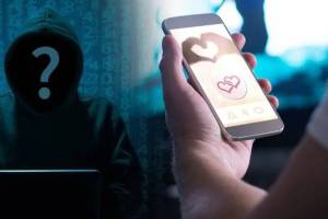 cops raid bangur nagar hotel arrested 6 in dating app scam