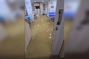 rain water enter in hospitals in gondia