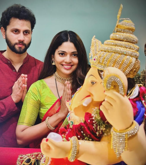 marathi actress pooja sawant home Ganpati, pooja sawant home Ganpati celebration, marathi actress, pooja sawant, pooja sawant boyfriend, pooja sawant husband, pooja sawant 