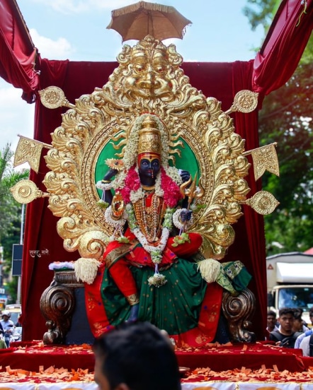 Navratri 2024, Devi Aagman Sohala Mumbai 2024, photos of devi agaman in mumbai 2024