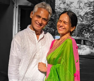 Aishwarya & Avinash Narkar 