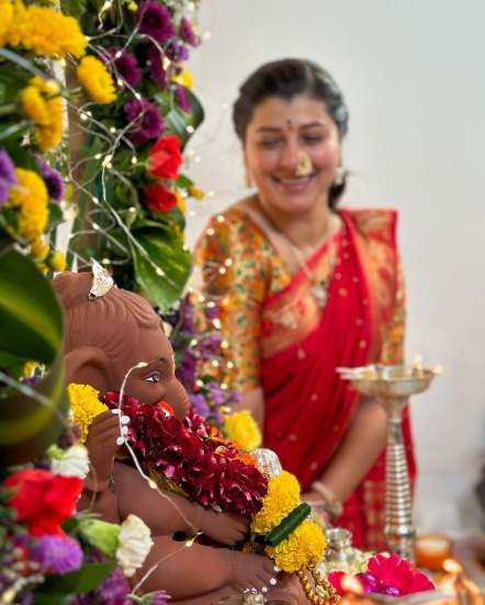 ejasvini pandit, Marathi actress Tejaswini pandit, Marathi actress Tejaswini Ganpati Bappa, tejasvini pandit Ganpati Bappa, tejasvini pandit Ganpati idol, tejasvini pandit Ganpati idol photos, 