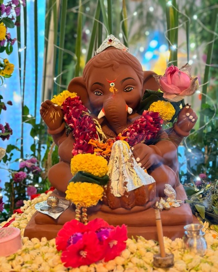 ejasvini pandit, Marathi actress Tejaswini pandit, Marathi actress Tejaswini Ganpati Bappa, tejasvini pandit Ganpati Bappa, tejasvini pandit Ganpati idol, tejasvini pandit Ganpati idol photos, 