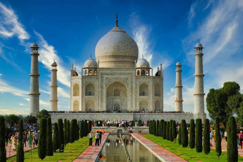 iconic tourist attraction of the world