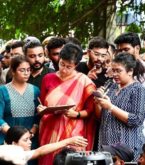 delhi cm atishi marlena saree looks