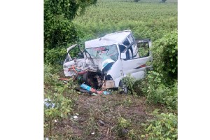 Five people died in an accident in Dhule district nashik