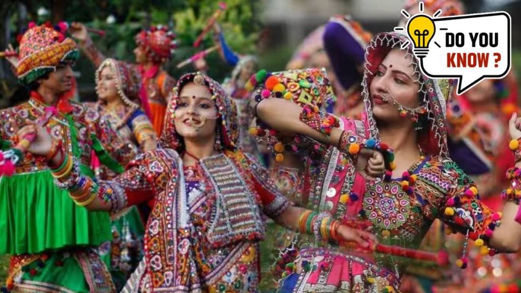 Navratri 2024 date Main Difference Between Garba And Dandiya Navratri