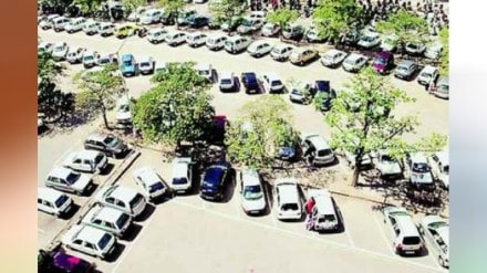 Fully equipped parking lot for goods vehicles in Sangli on 13 acres of land