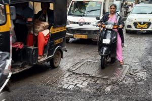 Ruling BJP in trouble due to potholes in Pune