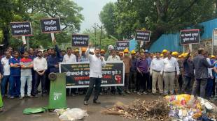 entrepreneurs staged rasta roko protest against pcmc for not picking up waste in bhosari midc