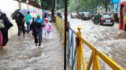 अतिवृष्टीबाधित जोगेश्वरीवासियांना नुकसान भरपाई द्या- जिल्हाधिकाऱ्यांकडे मागणी