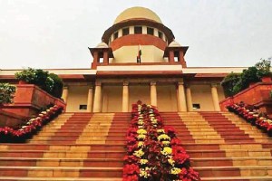 Supreme Court directs Sahara Group to deposit Rs 1000 crore