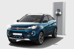 tata motors reduced ev price up to 3 lakhs