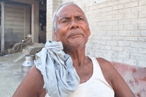 A success story of a milk man from Bihar who sold milk at the age of 10 and bought land, three vehicles, various homes, and a property worth crores