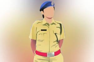 female cop threaten while clearing stalls for devendra fadnavis visit at dagdusheth ganpati