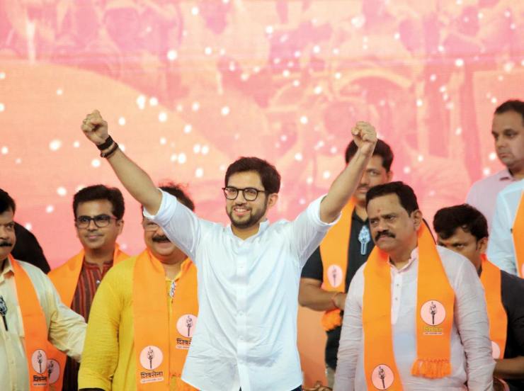 shivsena ubt dasara melava 2024, uddhav thackeray speech, dasra melava photos