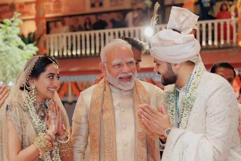 Prime Minister Narendra Modi attended the wedding of diamond merchant Savji Dholakia’s son, Dravya Dholakia, in Gujarat