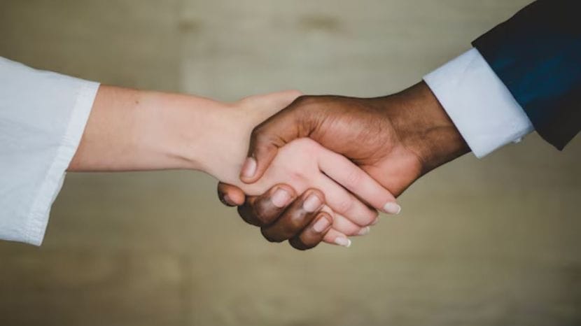 Handshake and Heart Connection