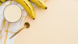 bananas and Curd Benefits : दही केळीचे एकत्रित सेवन लैंगिक आरोग्यासाठी खरंच फायदेशीर आहे?