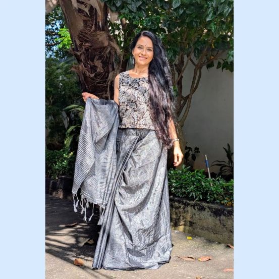 Aishwarya Narkar Grey Saree Look