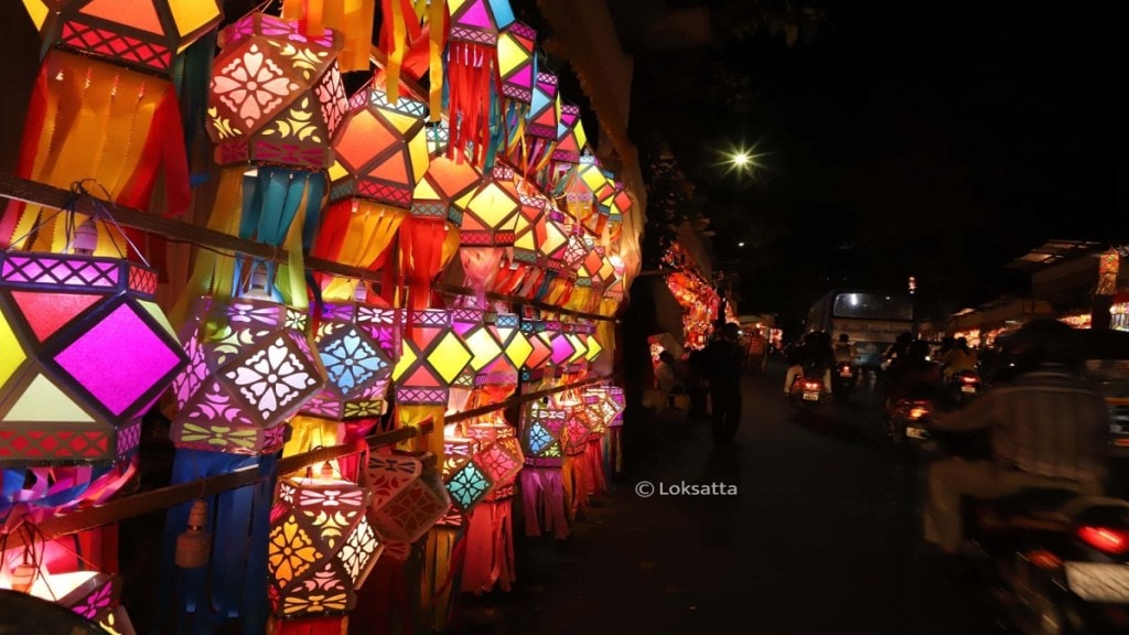 sky lanterns, heavy rainfall, lanterns, lanterns news,