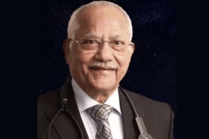 Success Story of Dr. Prathap C. Reddy who goes to the office daily at 91 founder of Apollo Hospitals know his Net Worth