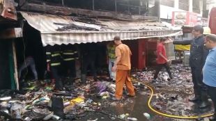 fire broke out in shop at Pune station area pune