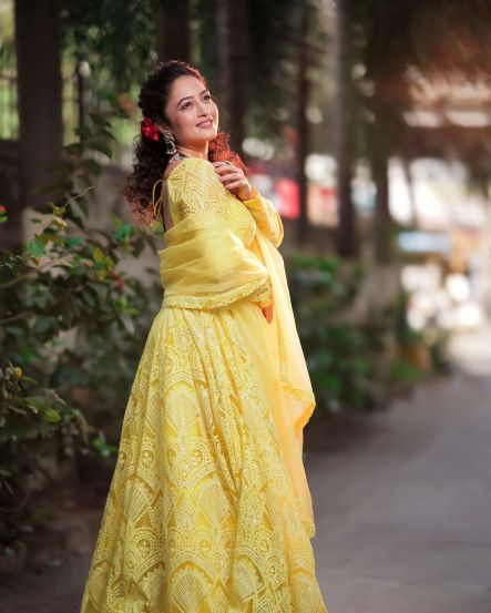 Girija Prabhu Yellow Lehenga Look