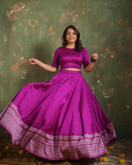 Kunjika Kalwint Purple Lehenga Look