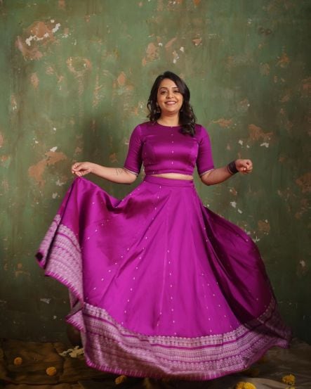 Kunjika Kalwint Purple Lehenga Look