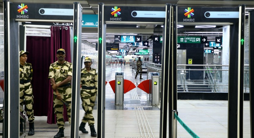 Mumbai Metro 3 Aarey JVLR Station Bandra Kurla Complex